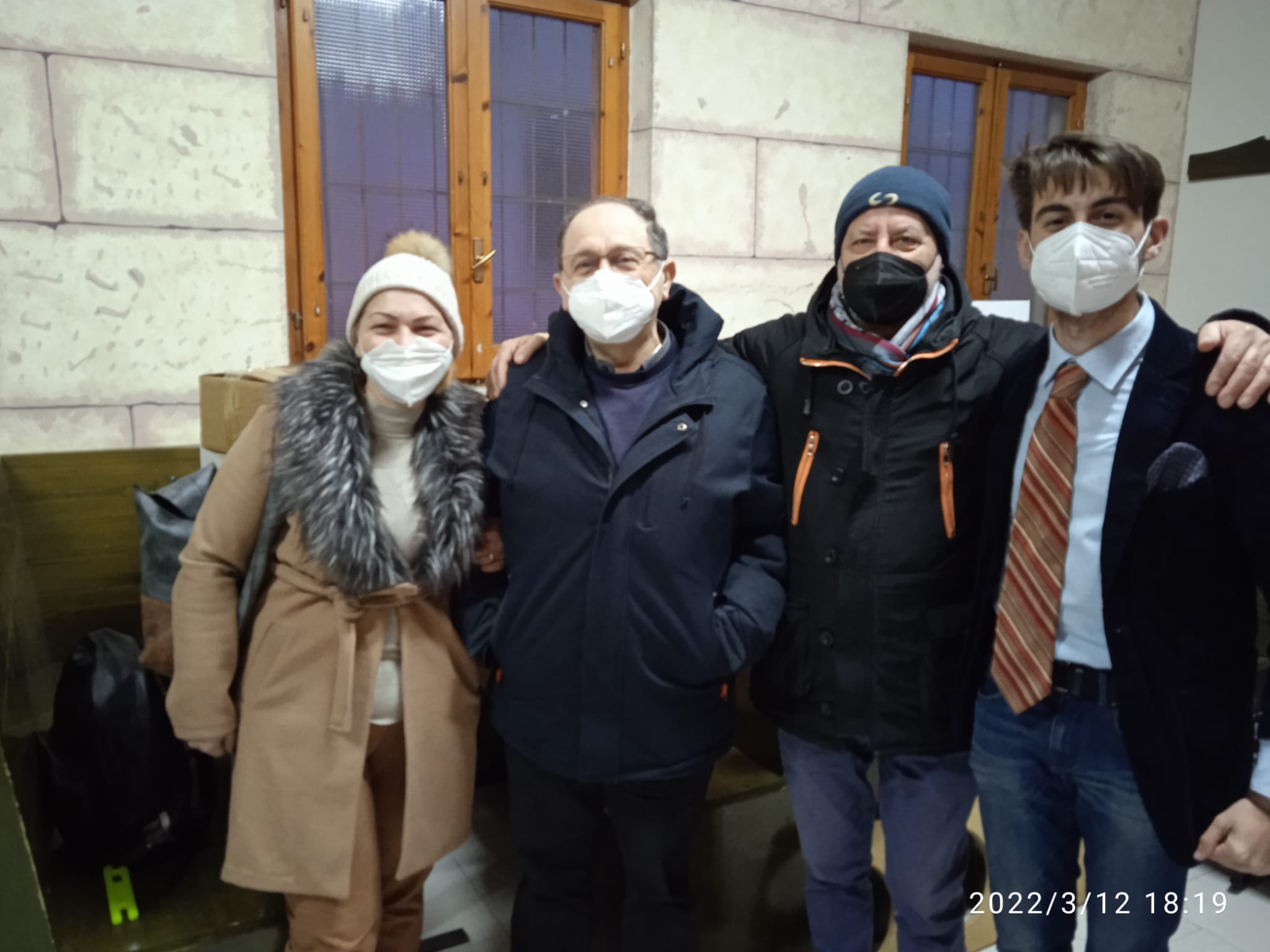 EBOLI: Aiuti ai profughi – La parrocchia di San Bartolomeo e l’associazione Eboli nel Futuro danno il loro contributo